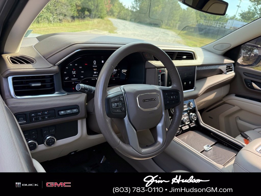 Used 2023 WHITE FROST TRICOAT GMC Denali image 4