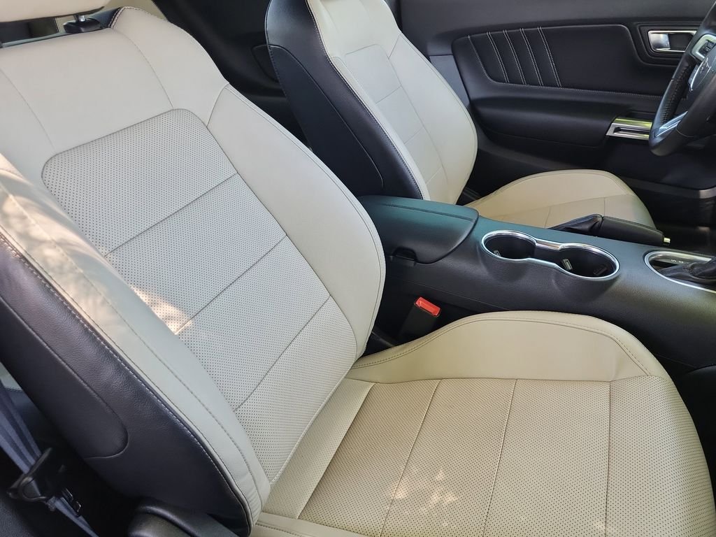 Used 2021 Blue Ford GT Premium image 20