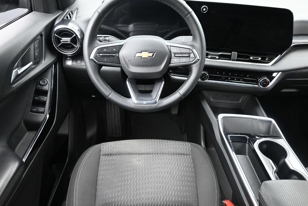 Used 2025 Gray Chevrolet LT image 14