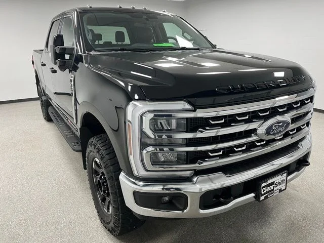 Used 2025 Black Ford Lariat image 2