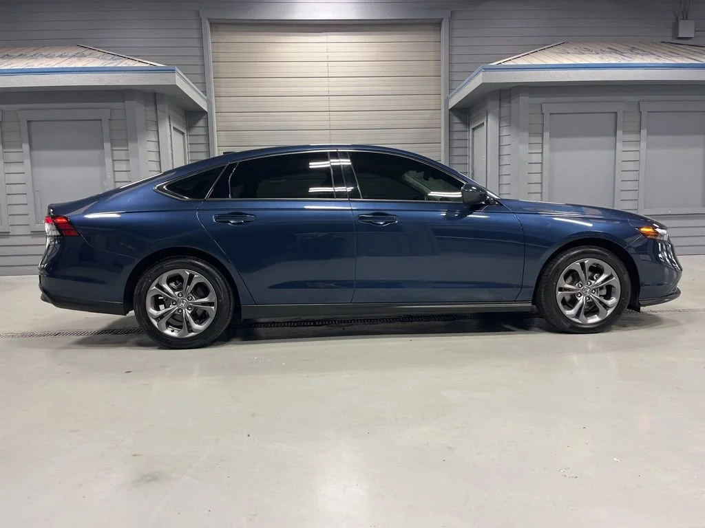 2024 Honda Accord EX - Photo 40