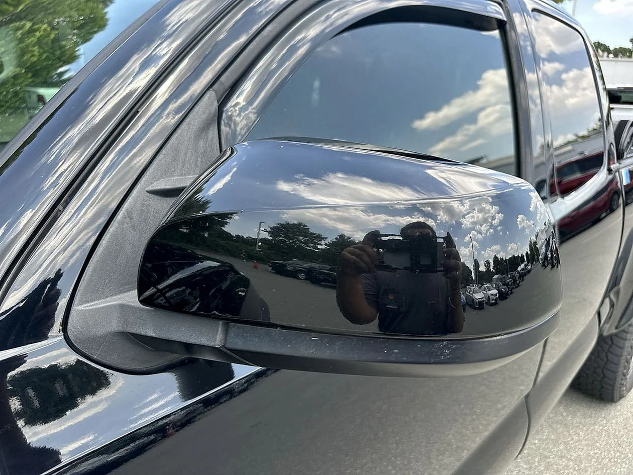 Used 2017 Black Toyota SR5 image 10