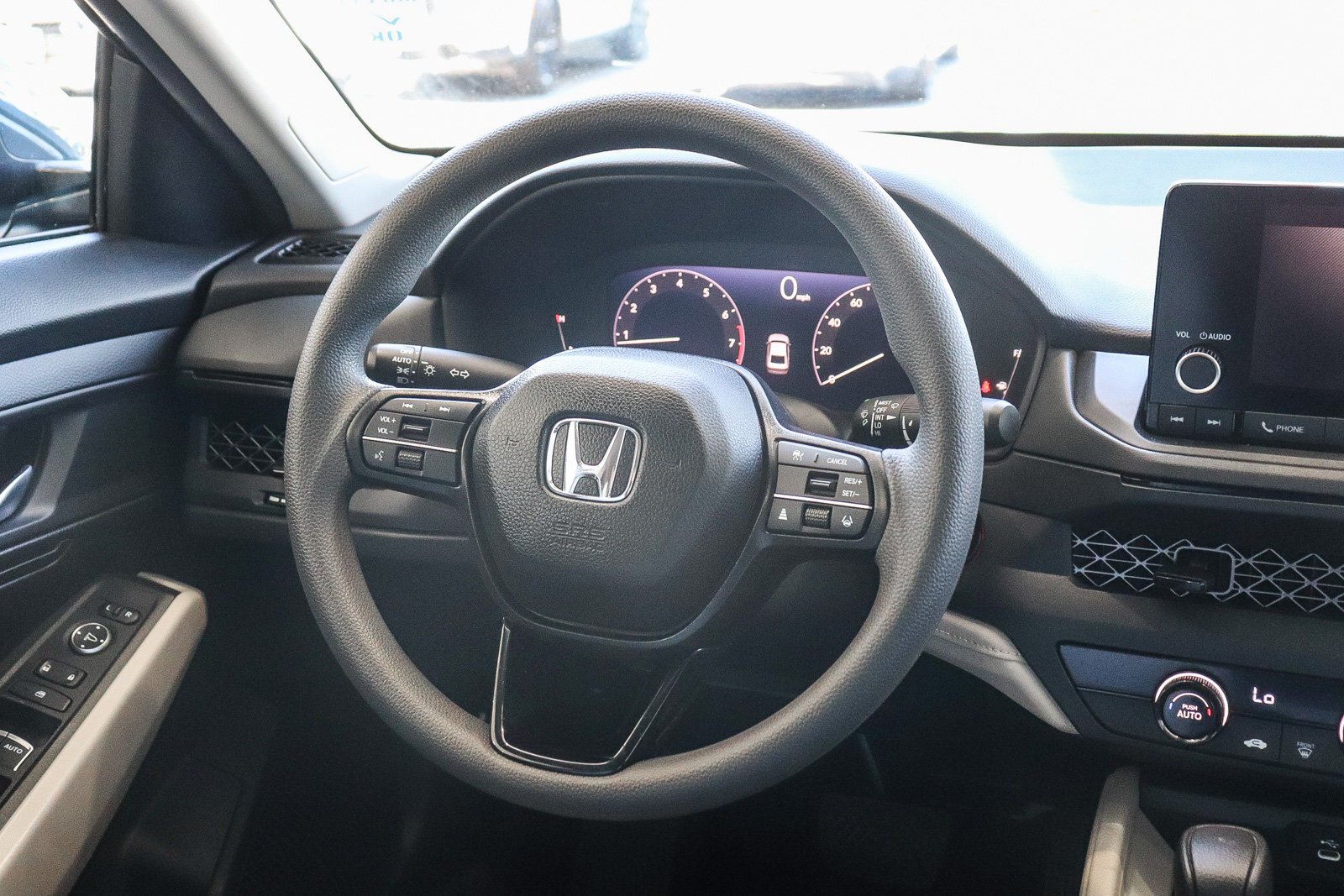 2024 Honda Accord LX - Photo 18