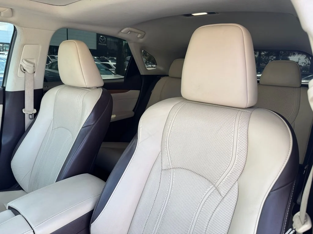 Used 2017 Silver Lexus 350 image 18