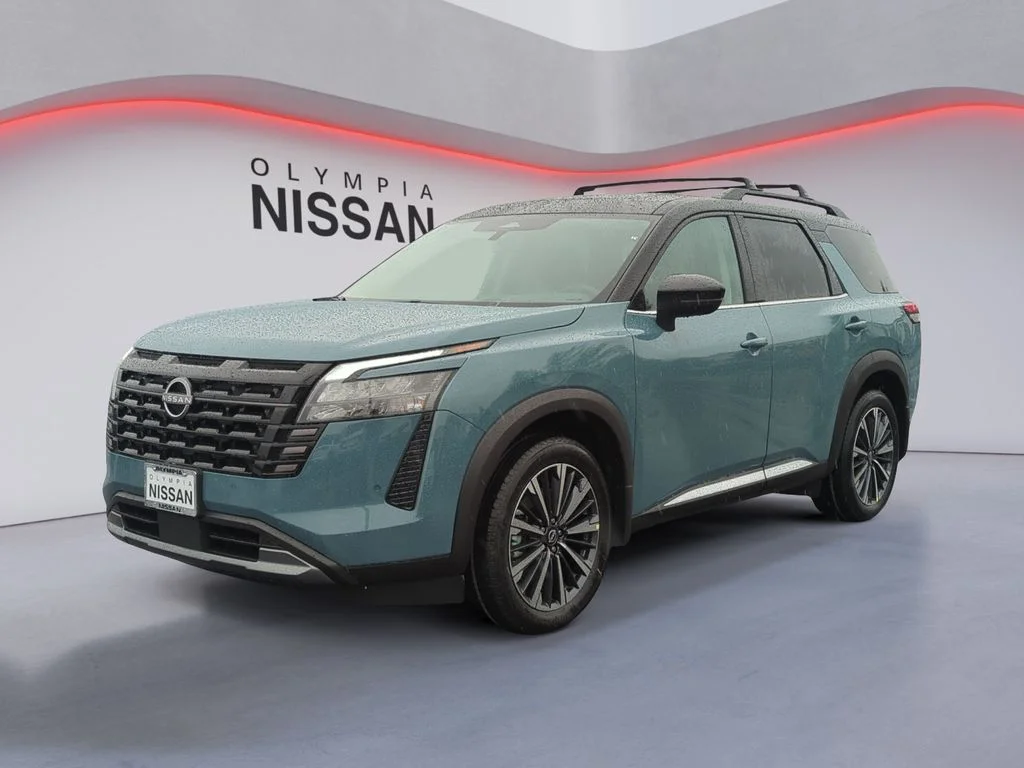 2026 Nissan Pathfinder Platinum 4WD's photo