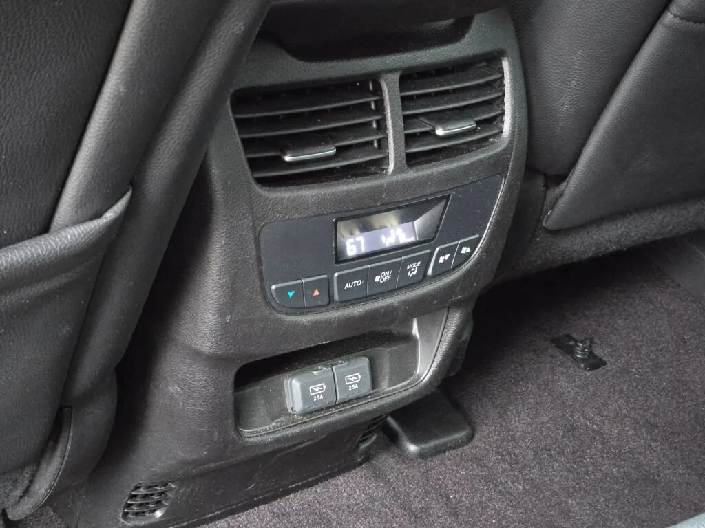 Used 2020 White Acura Technology image 24