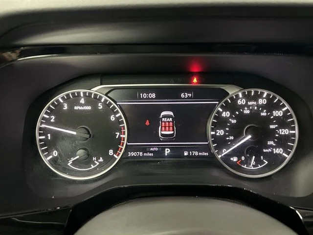 2024 Nissan Pathfinder SL - Photo 12