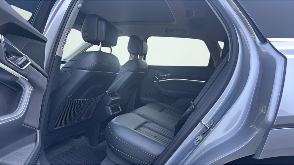 Used 2019 Silver Audi Prestige image 15