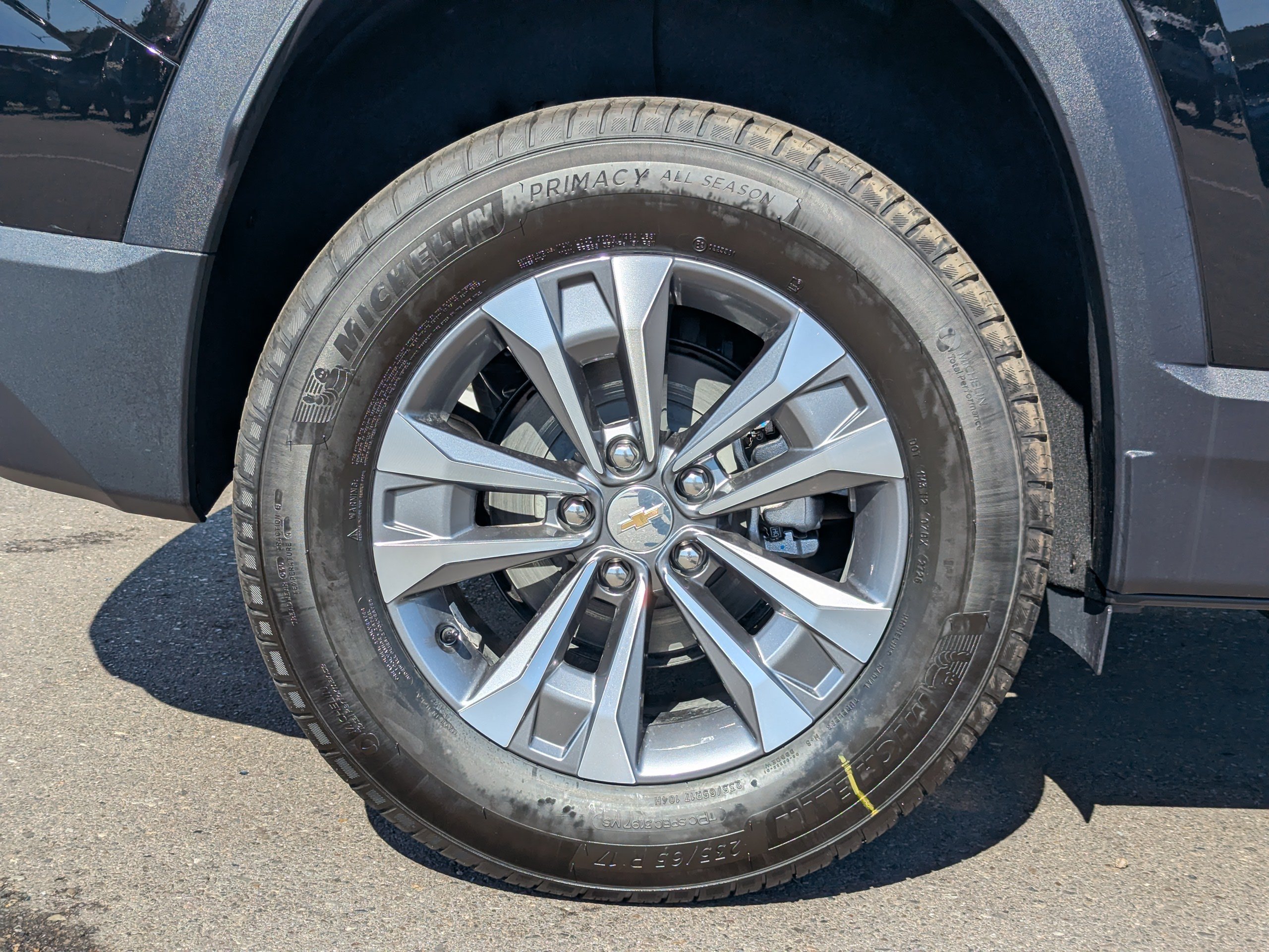 2027 Chevrolet Equinox LT - Photo 46