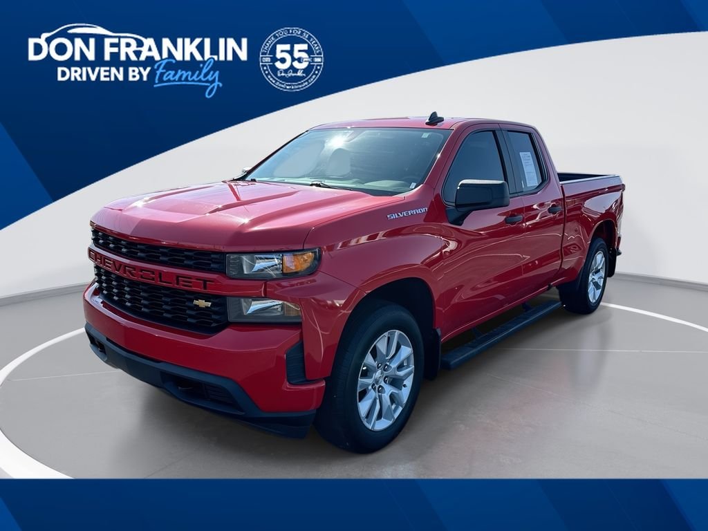Used 2021 Red Chevrolet Custom image 1