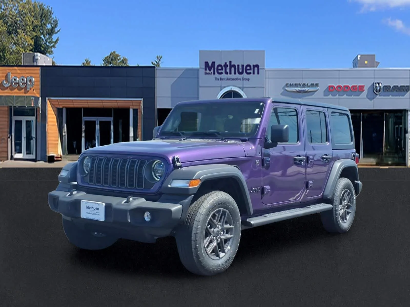 New 2026 Reign Jeep Sport S image 3