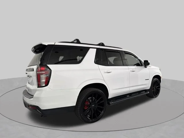 Used 2023 White Chevrolet Z71 image 13