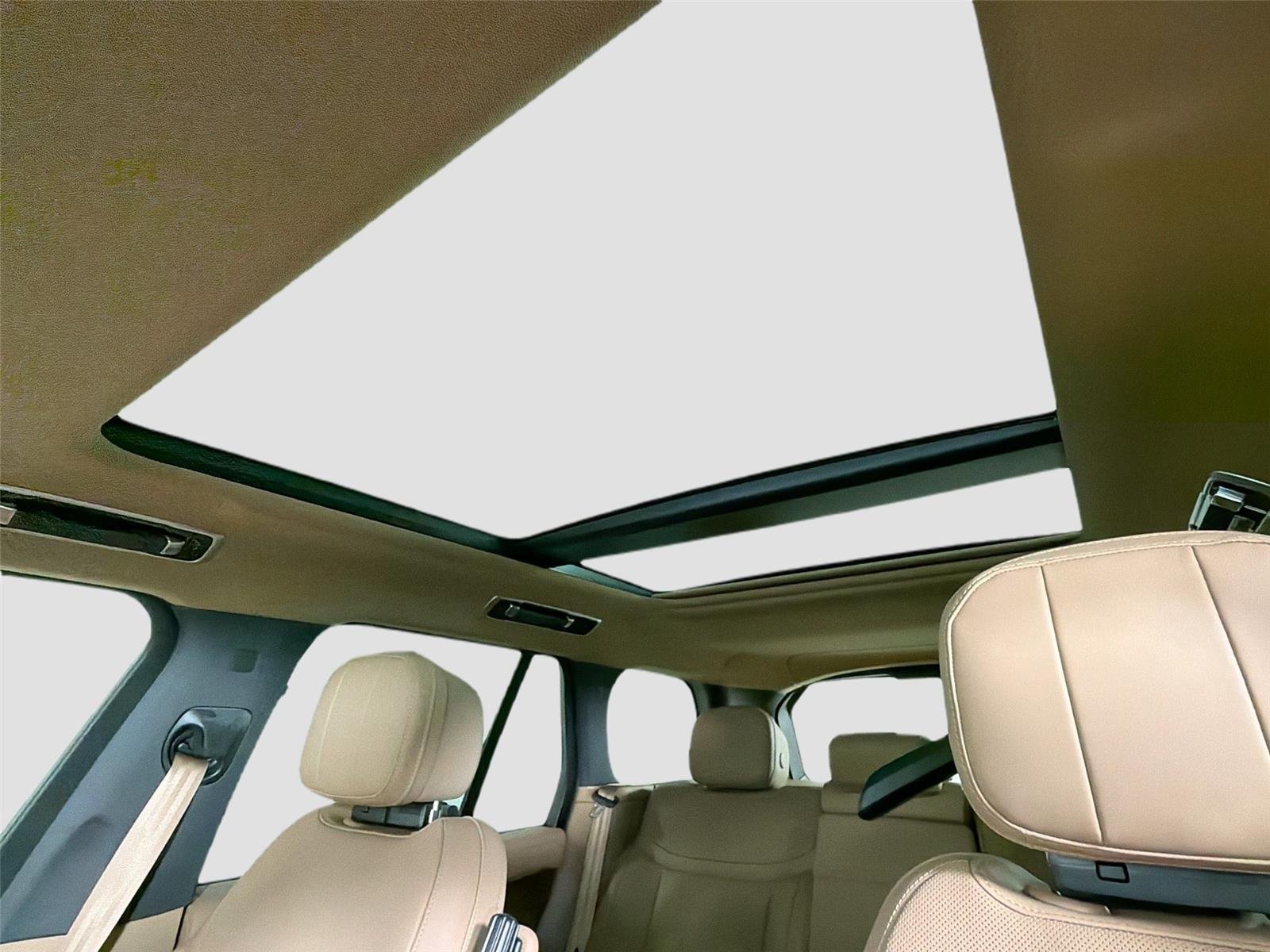 2026 Land Rover Range Rover SE - Photo 21