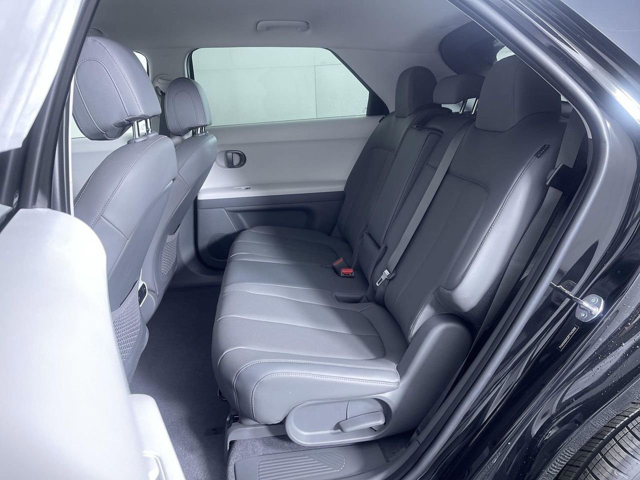 New 2026 Abyss Black Hyundai SEL image 26