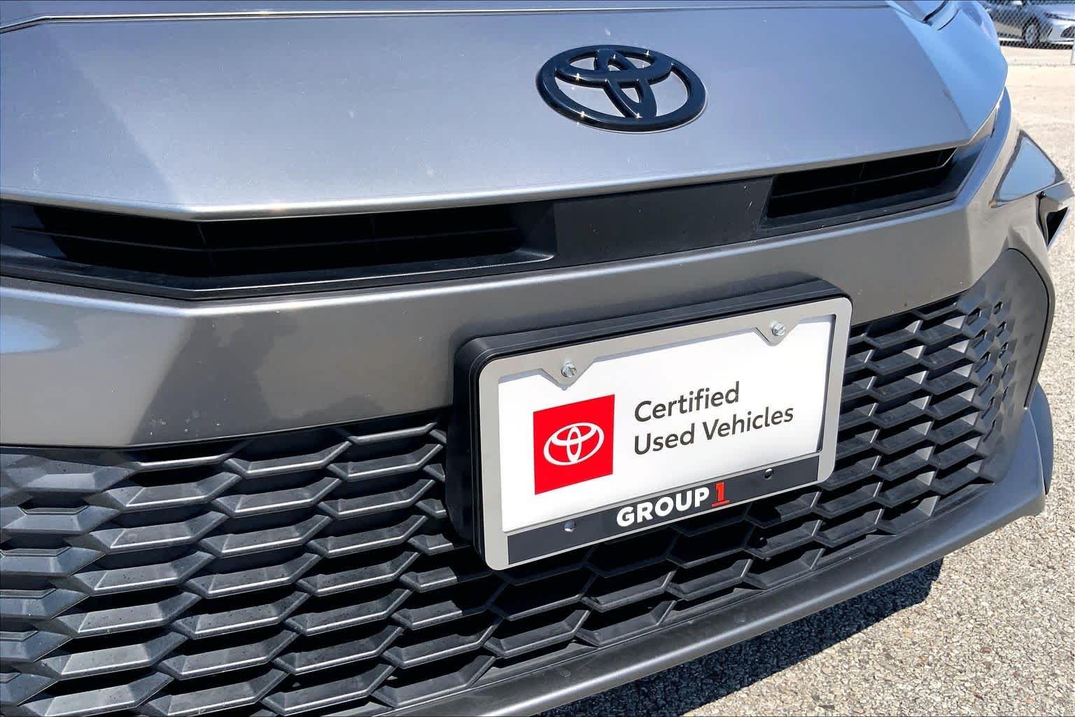 Used 2025 Heavy Metal Toyota SE image 29