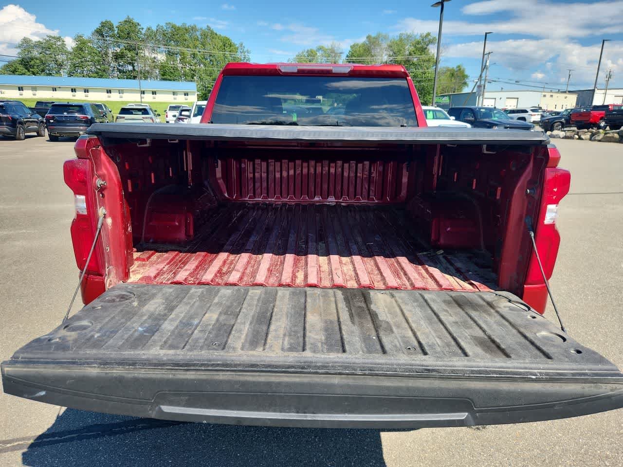 Used 2021 Cherry Red Tintcoat Chevrolet RST image 15