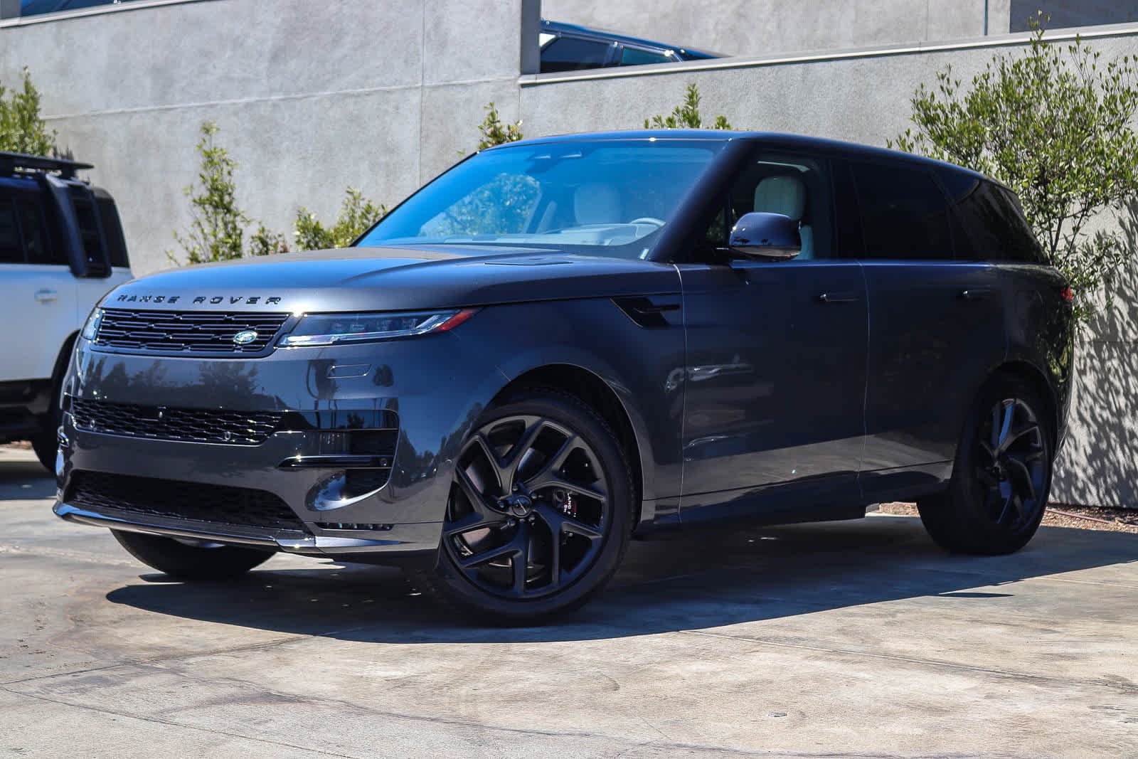 2027 Land Rover Range Rover Sport Battersea Edition