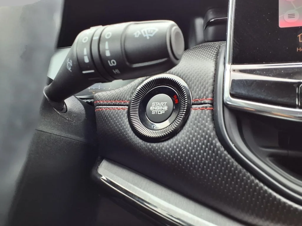 Used 2022 Black Jeep Trailhawk image 8