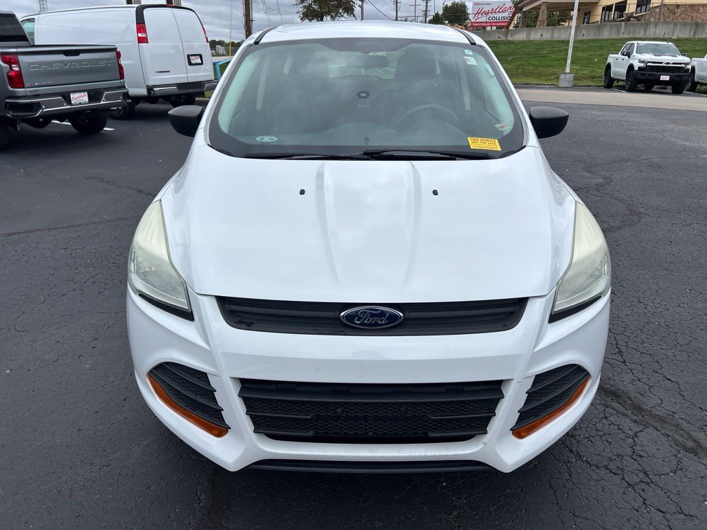 Used 2013 Ford Escape S with VIN 1FMCU0F71DUC14320 for sale in Liberty, MO
