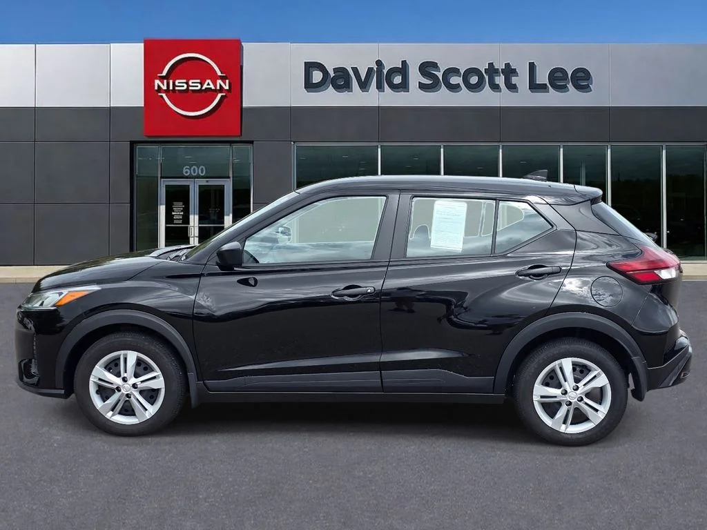 Used 2025 Black Nissan S image 10