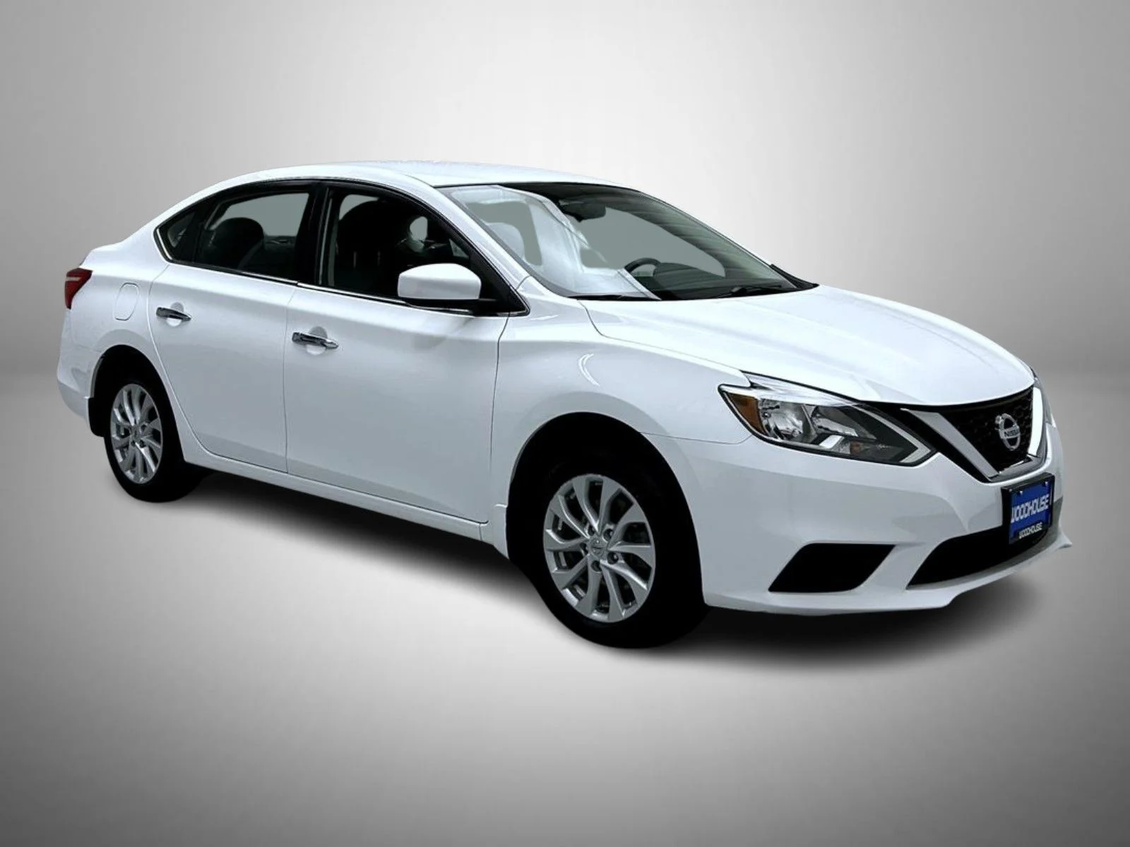Used 2019 White Nissan SV image 3