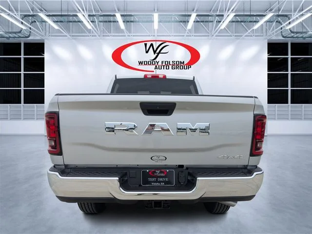 New 2026 Silver-Zynith Exterior Paint RAM Tradesman image 4