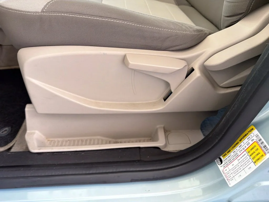 Used 2014 White Ford SE image 42