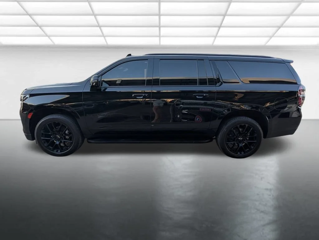 2022 Chevrolet Suburban RST - Photo 31
