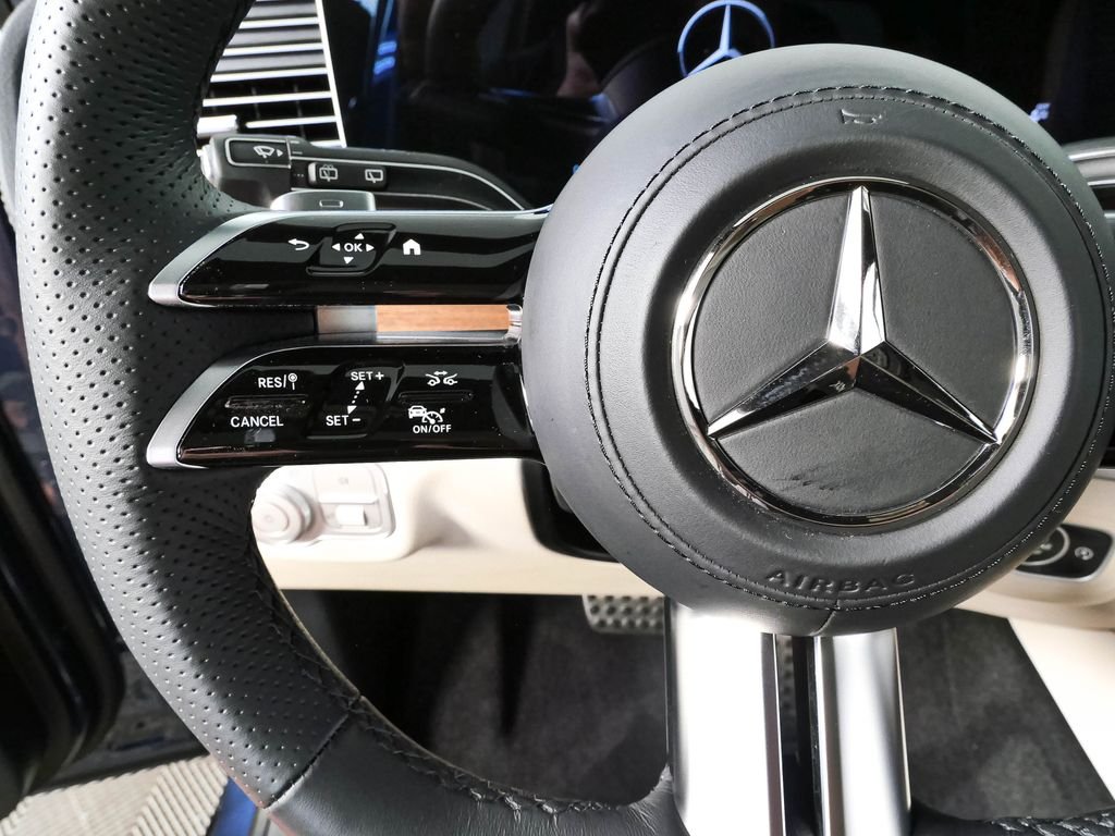 Certified Used 2025 Blue Mercedes-Benz GLS 450 image 11