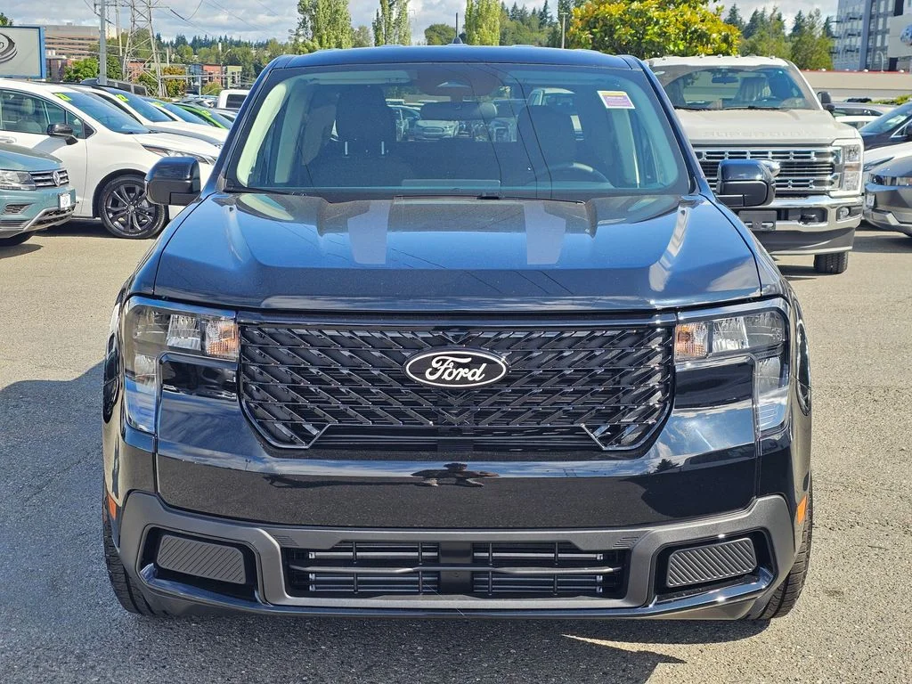 New 2025 Black Ford XLT image 2