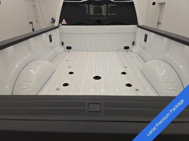 New 2026 Star White Metallic Tri-Coat Ford F-350® Lariat® image 20