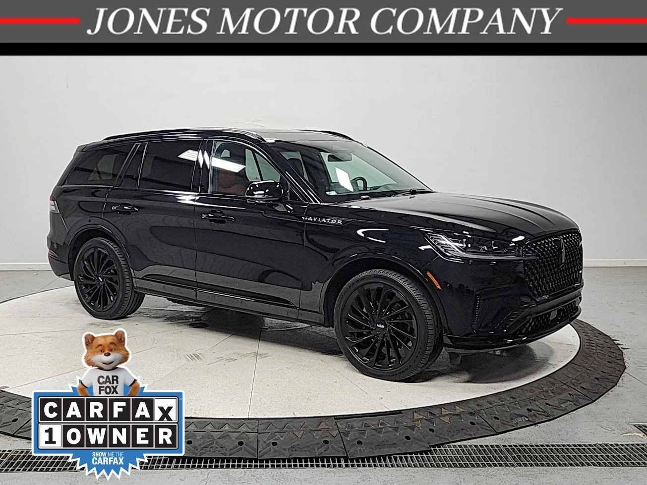 2025 Lincoln Aviator Reserve AWD's photo