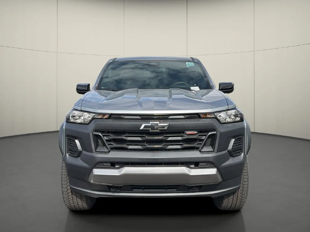 New 2026 Sterling Gray Metallic Chevrolet Trail Boss image 2