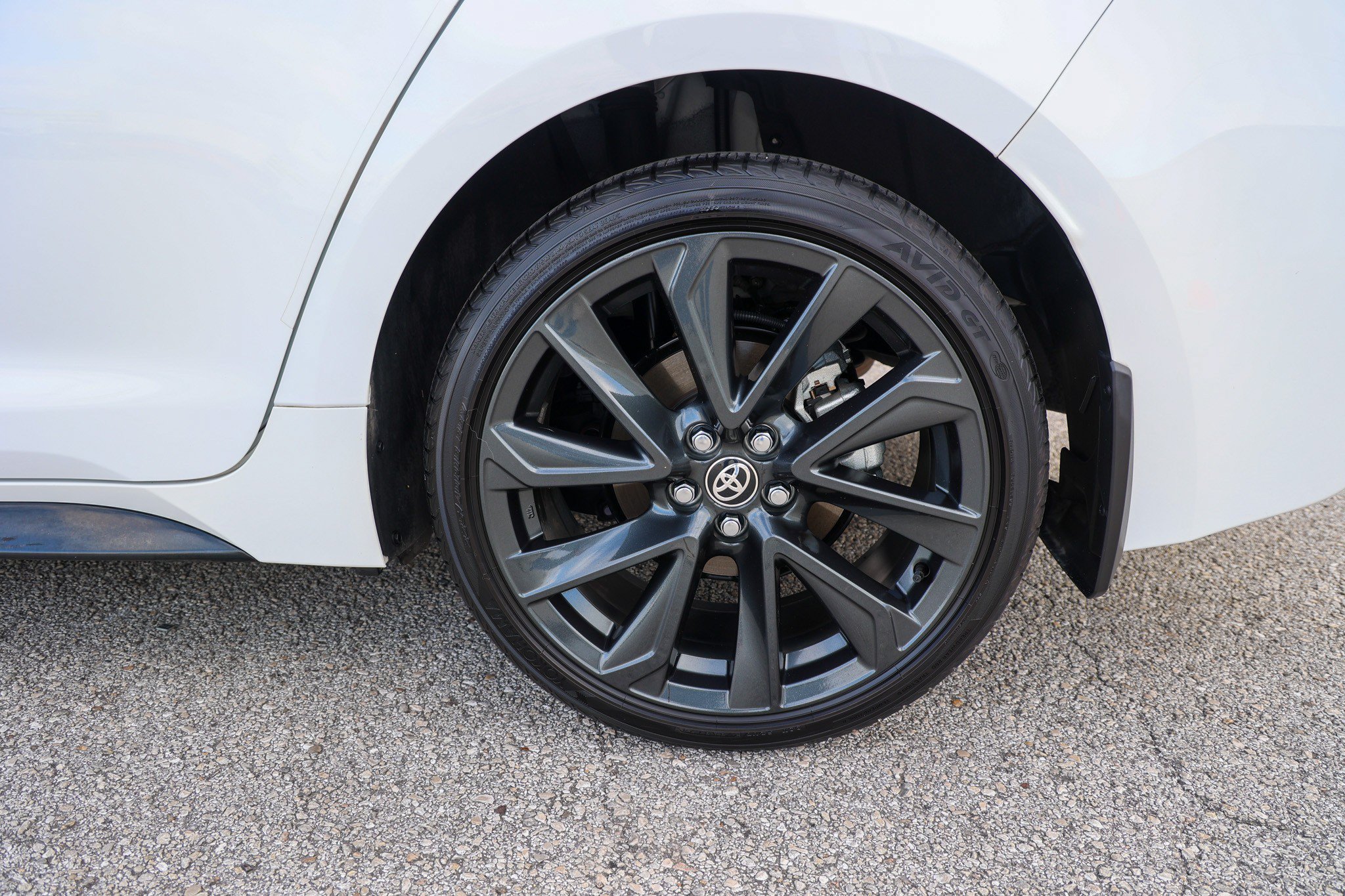 Used 2025 ICE CAP Toyota Hybrid SE image 12
