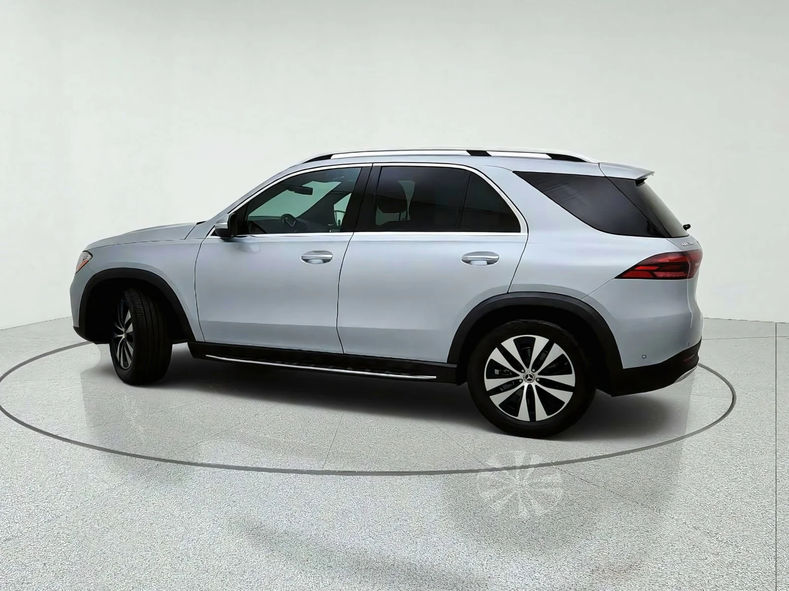 Certified Used 2026 Cirrus Silver Metallic Mercedes-Benz GLE 350 image 13