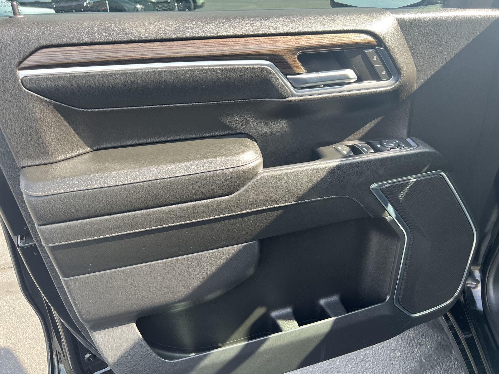 2024 Chevrolet Silverado 1500 RST - Photo 13
