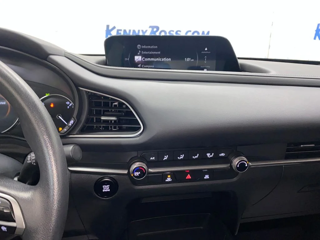 Used 2024 White Mazda 2.5 S image 21