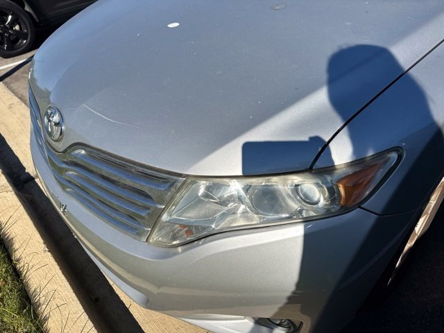 Used 2009  Toyota Base image 4