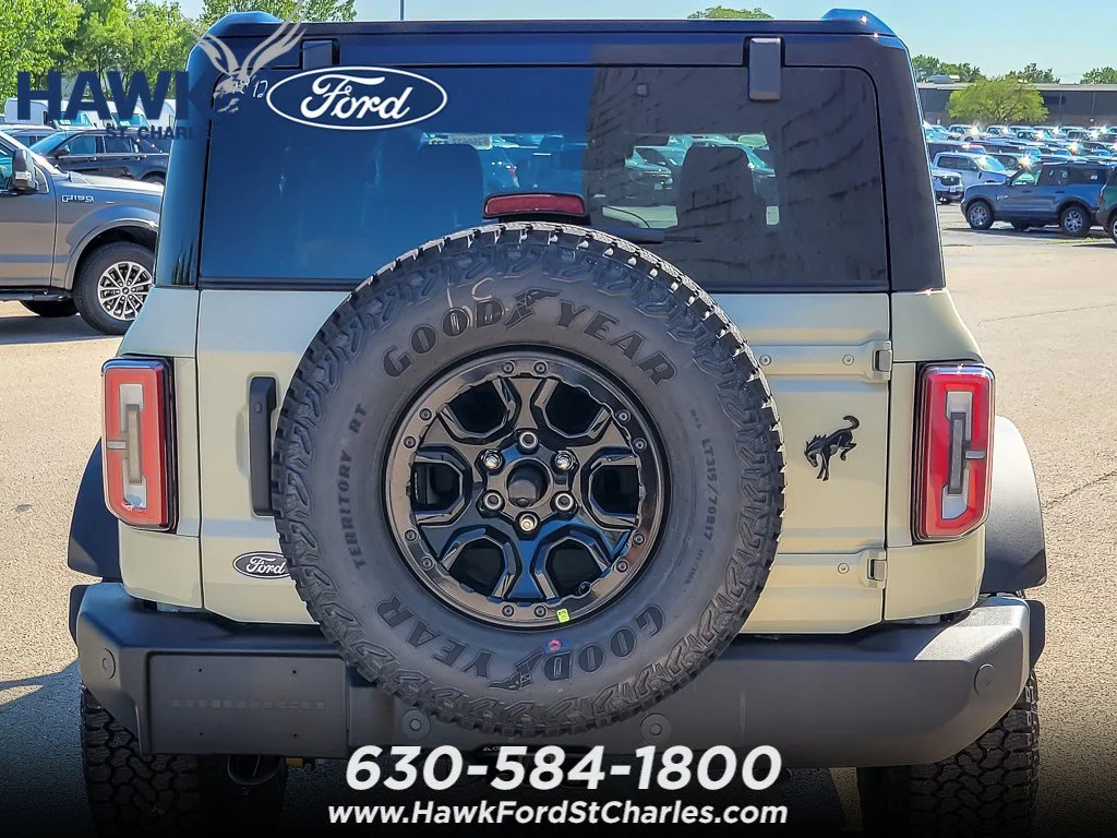 New 2026 Desert Sand Ford Outer Banks® image 4