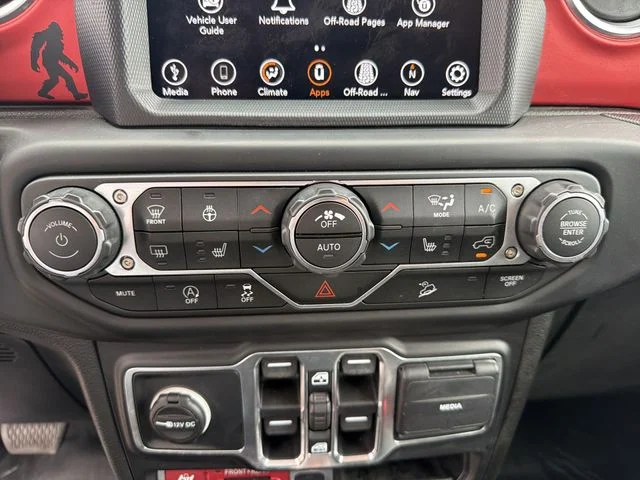 Used 2020 Black Jeep Unlimited Rubicon image 21
