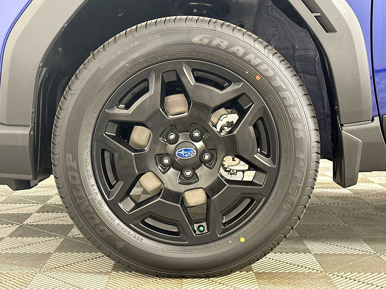 New 2026 SAPPHIRE BLUE PEARL Subaru Limited image 30