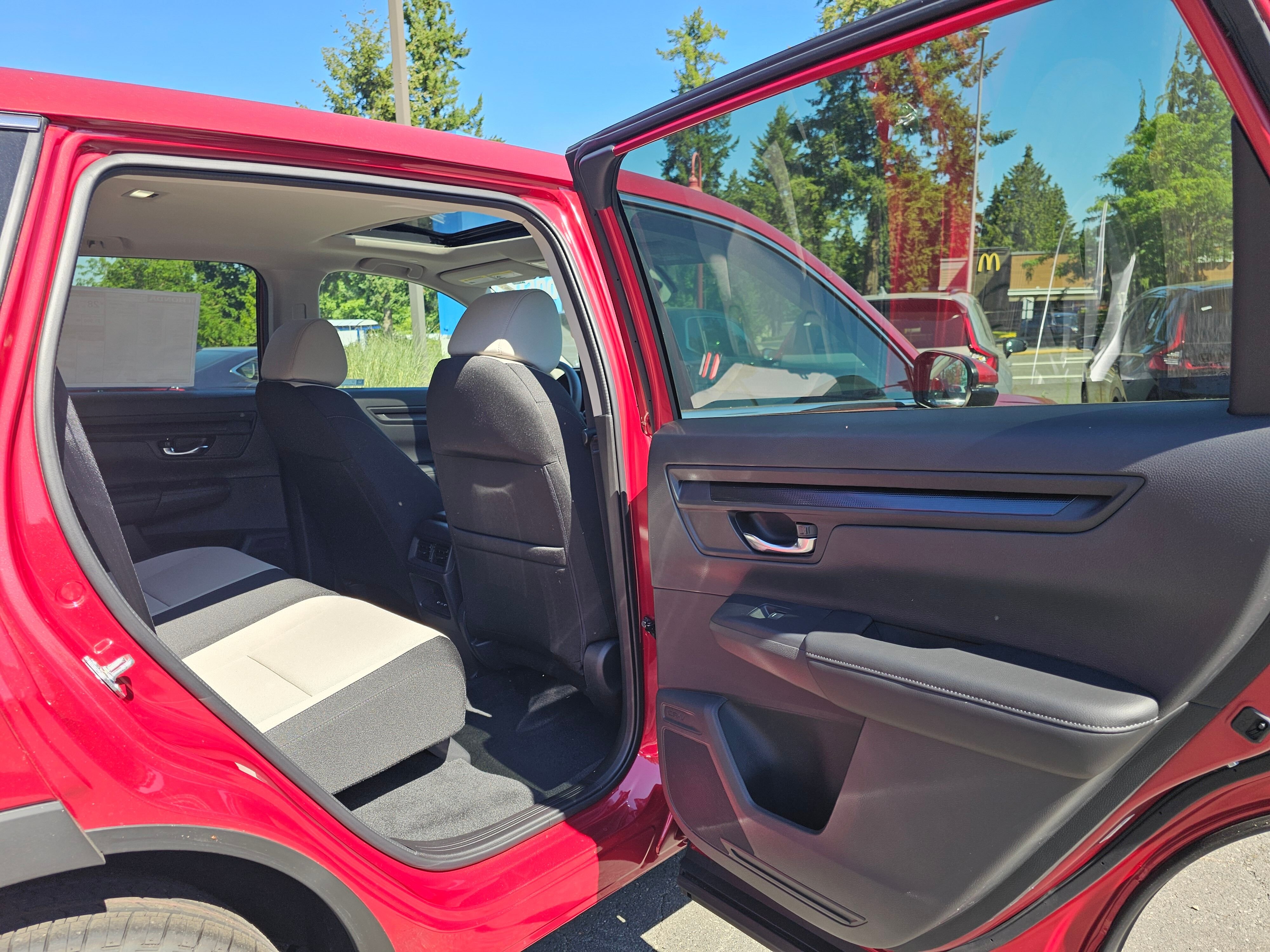 2025 Honda CR-V EX - Photo 14