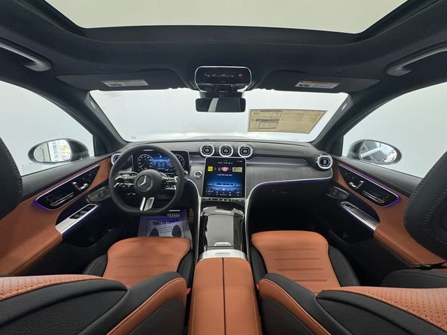 New 2026 Black Mercedes-Benz GLC 300 image 21
