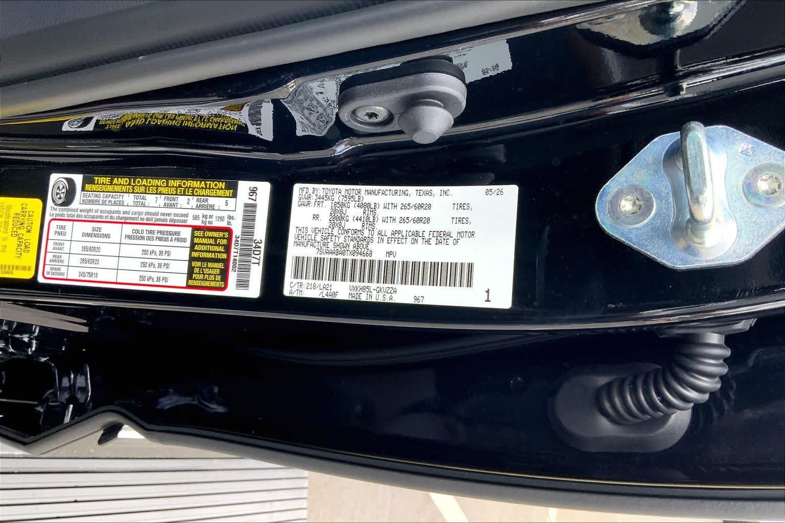 New 2026 Midnight Black Metallic Toyota Platinum image 21