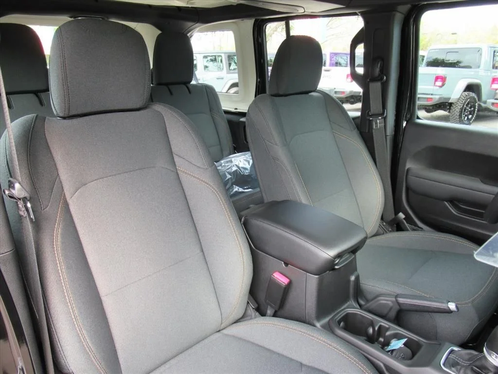 New 2026 Black Clear-Coat Exterior Paint Jeep Sport image 8