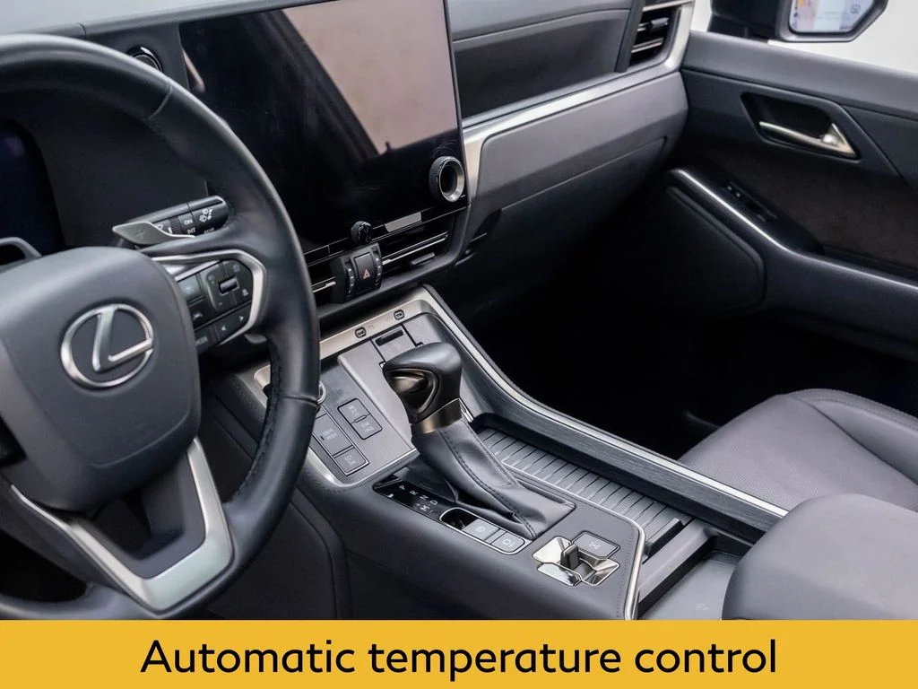Used 2024 Black Lexus 550 Premium+ image 12