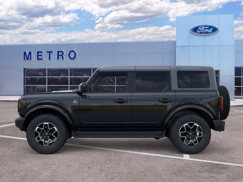 New 2026 Shadow Black Ford Outer Banks image 4