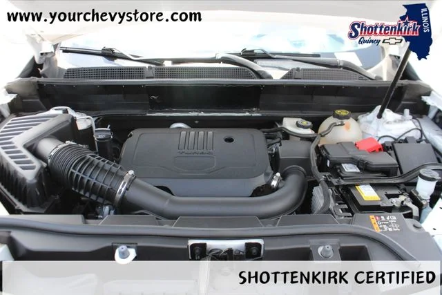 Used 2023 White GMC Denali image 6