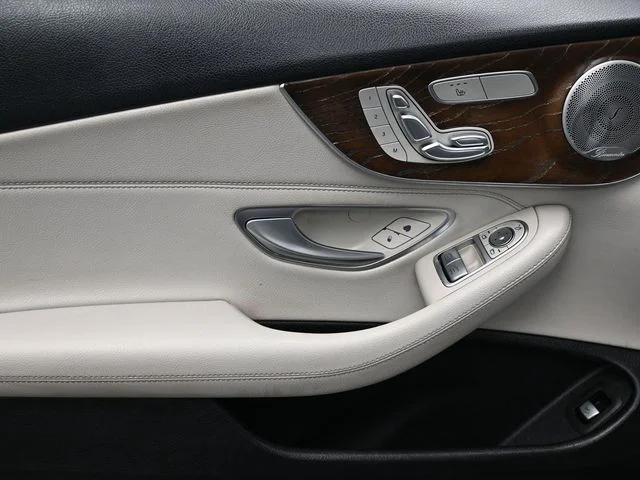 Used 2018 Gray Mercedes-Benz C 300 image 8