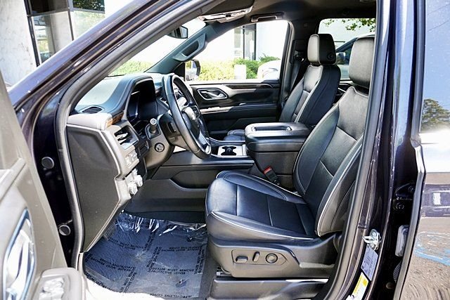 Used 2024 Gray Chevrolet Premier image 13